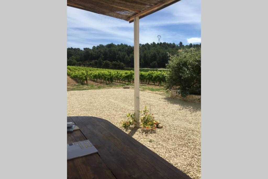 Cabanon De Charme En Plein Coeur Des Vignes Villa Pertuis Exterior foto
